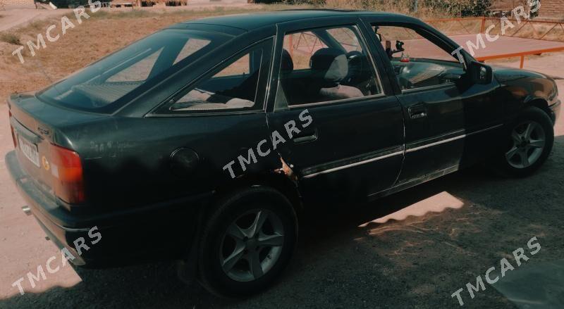Opel Vectra 1991 - 32 000 TMT - Сакарчага - img 3
