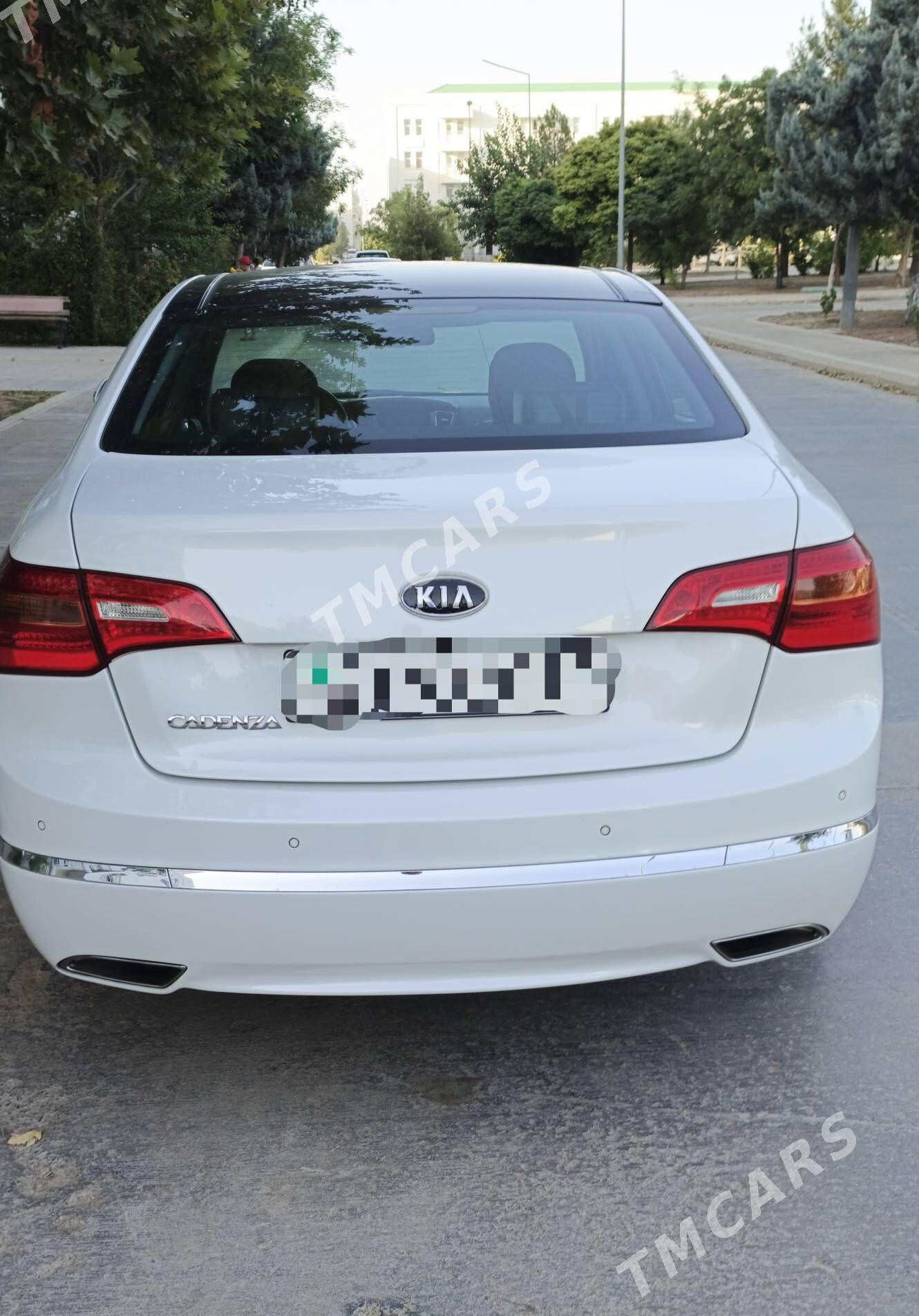 Kia Cadenza 2013 - 195 000 TMT - Gurtly - img 2