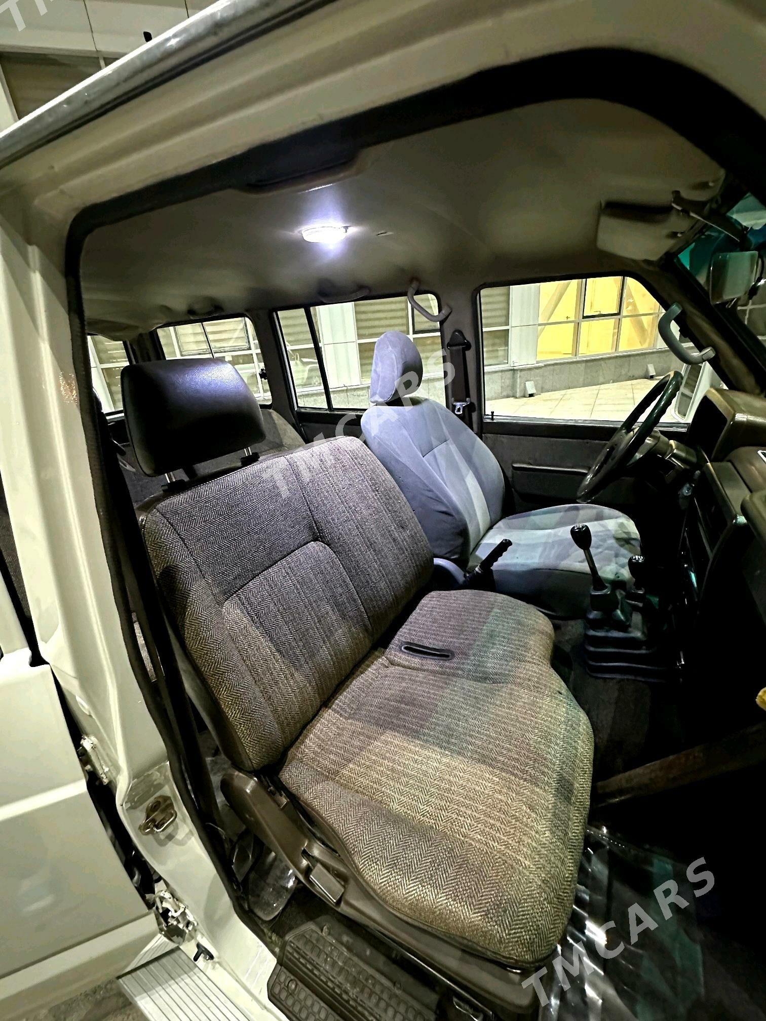 Nissan Patrol 1991 - 150 000 TMT - Балканабат - img 5