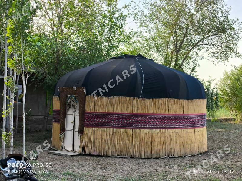 Türkmen Ak öýi,Gara öý - Кёнеургенч - img 6