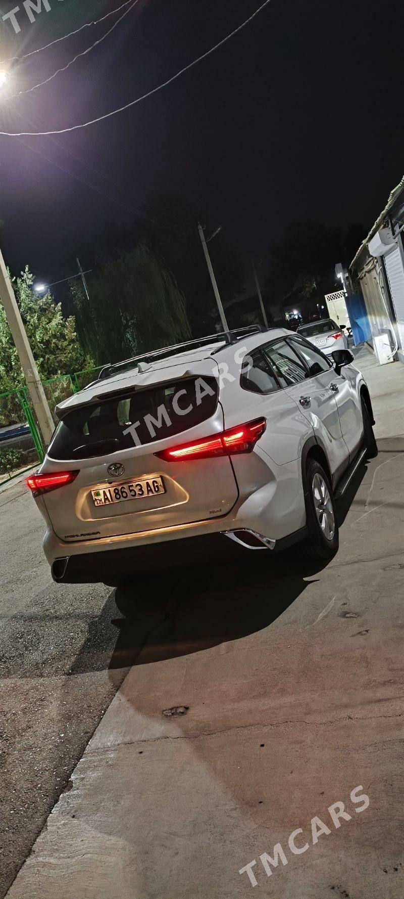 Toyota Highlander 2021 - 560 000 TMT - Aşgabat - img 8