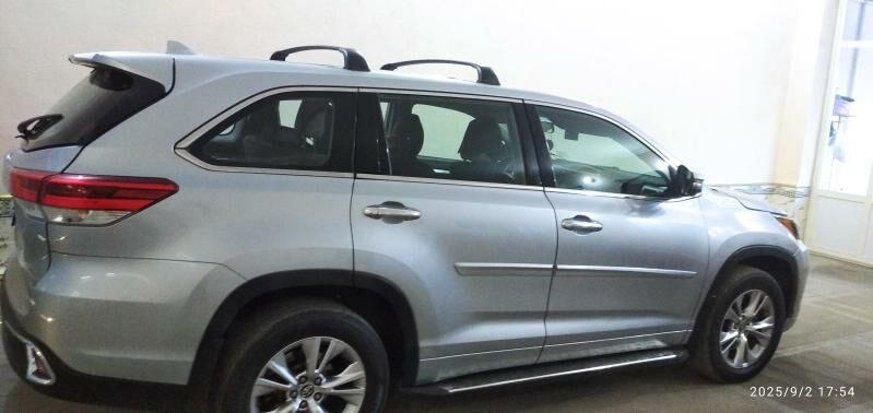 Toyota Highlander 2018 - 420 000 TMT - Туркменабат - img 5