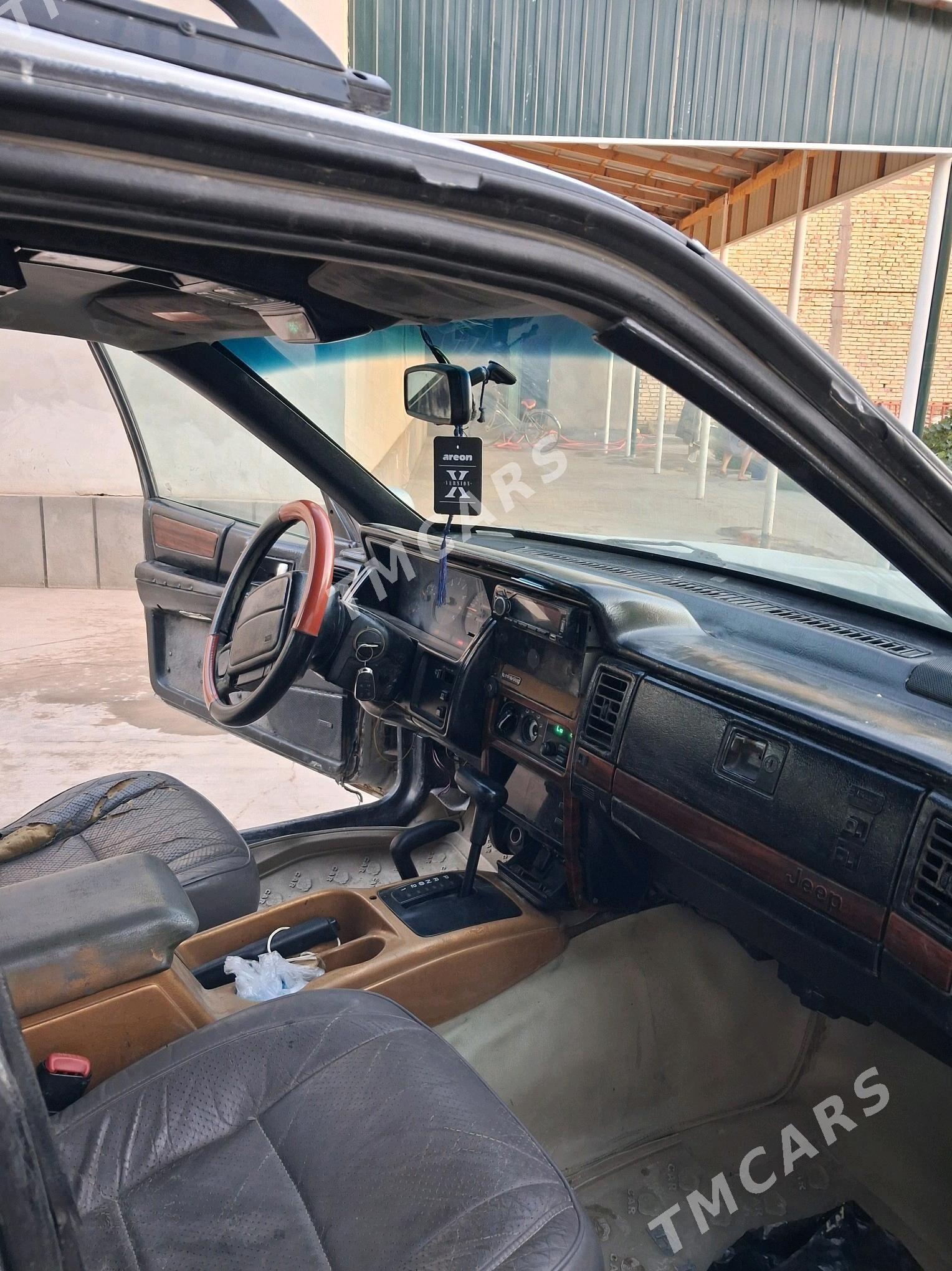 Jeep Grand Cherokee 1995 - 50 000 TMT - Кёнеургенч - img 4
