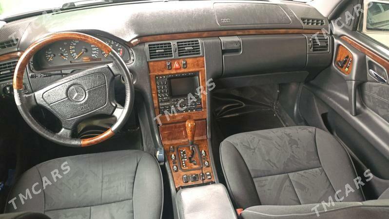 Mercedes-Benz E320 1999 - 125 000 TMT - Балканабат - img 8