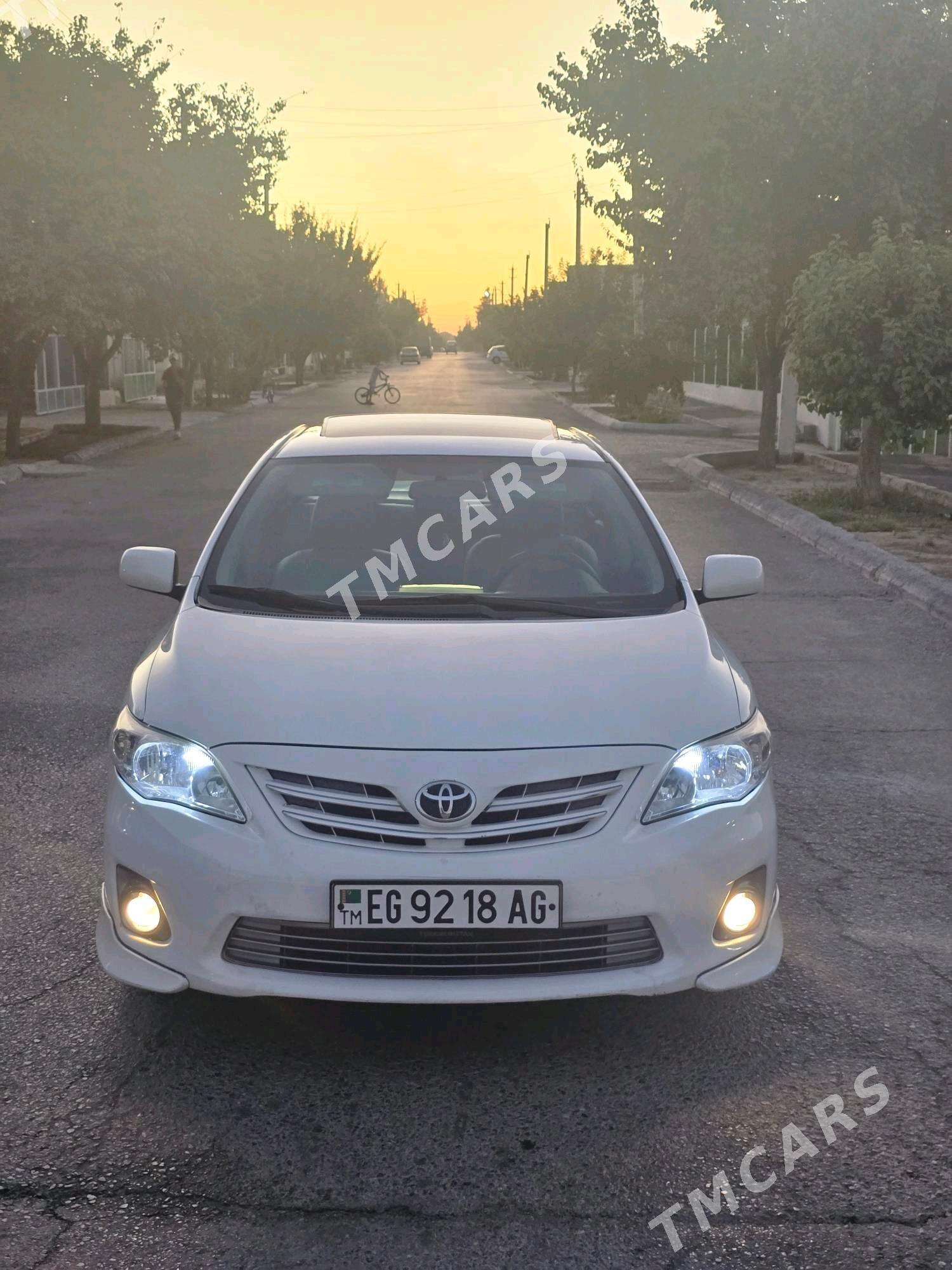 Toyota Corolla 2011 - 164 000 TMT - Бузмеин - img 2