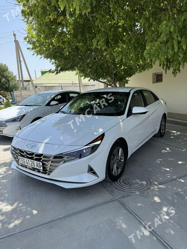 Hyundai Elantra 2021 - 256 000 TMT - Aşgabat - img 4