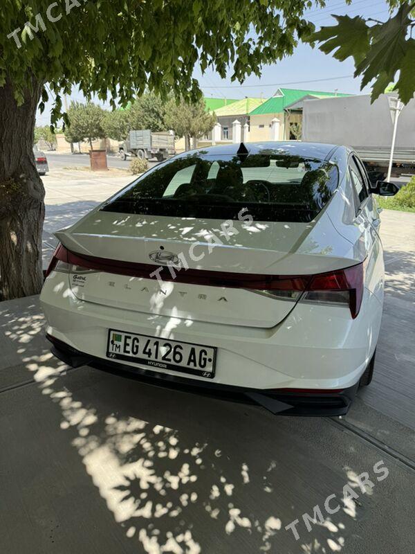 Hyundai Elantra 2021 - 256 000 TMT - Aşgabat - img 9