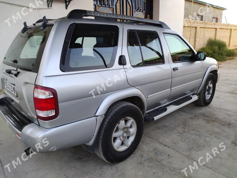 Nissan Pathfinder 2002 - 130 000 TMT - Türkmenabat - img 3