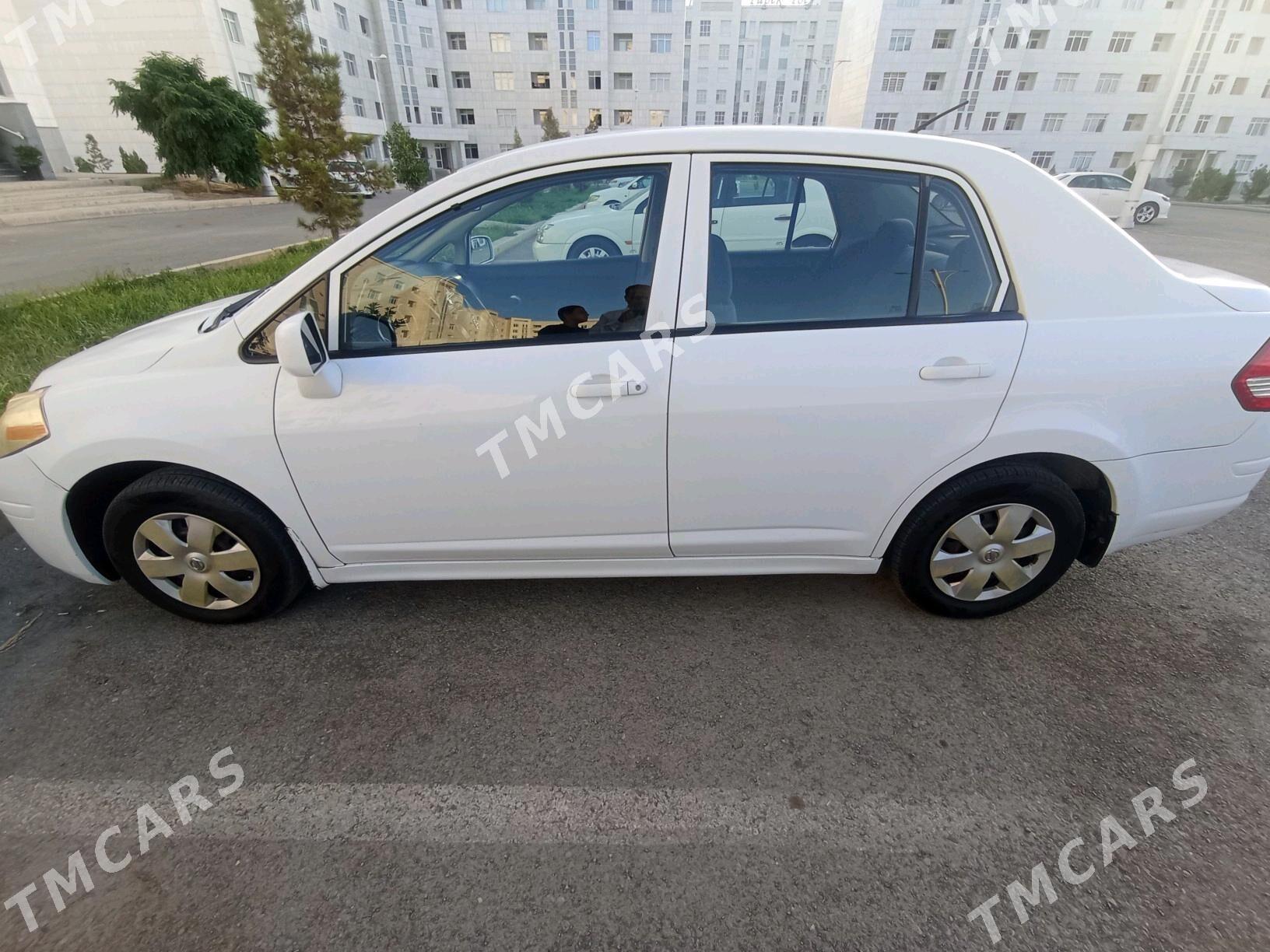 Nissan Versa 2010 - 130 000 TMT - Гаудан "А" - img 2