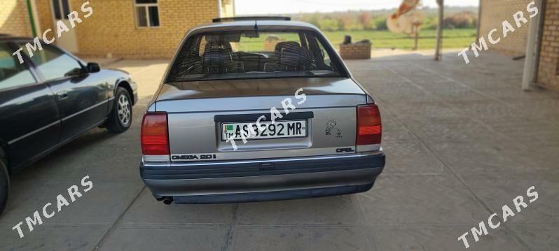Opel Omega 1992 - 30 000 TMT - Ёлётен - img 5