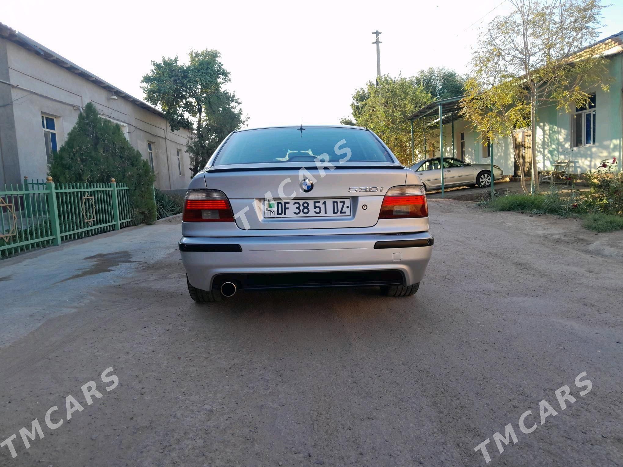 BMW E39 2003 - 135 000 TMT - Daşoguz - img 5