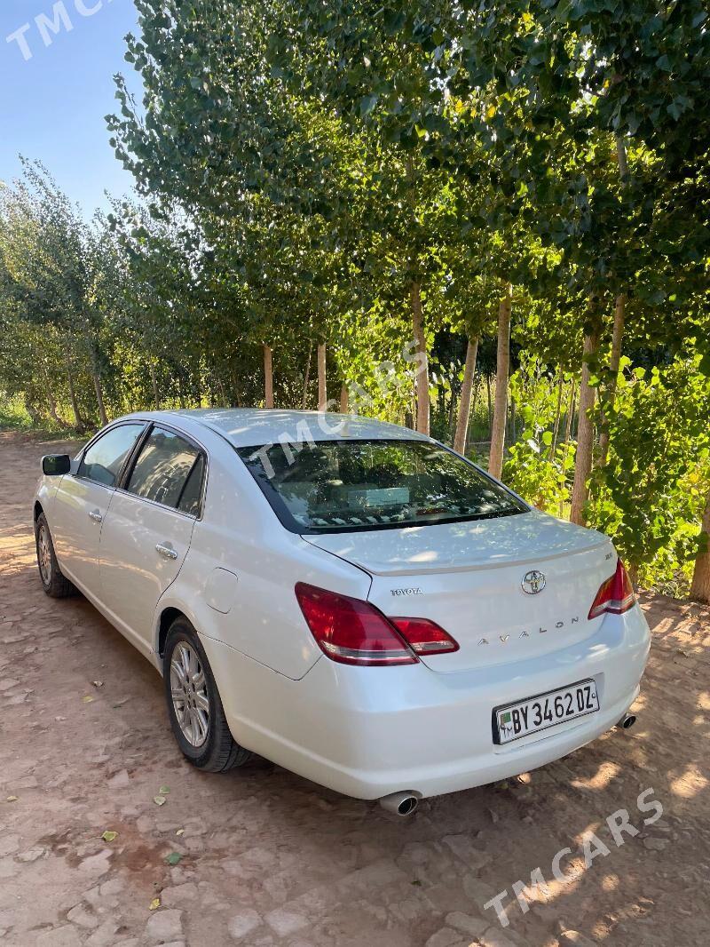 Toyota Avalon 2006 - 165 000 TMT - етр. Туркменбаши - img 2