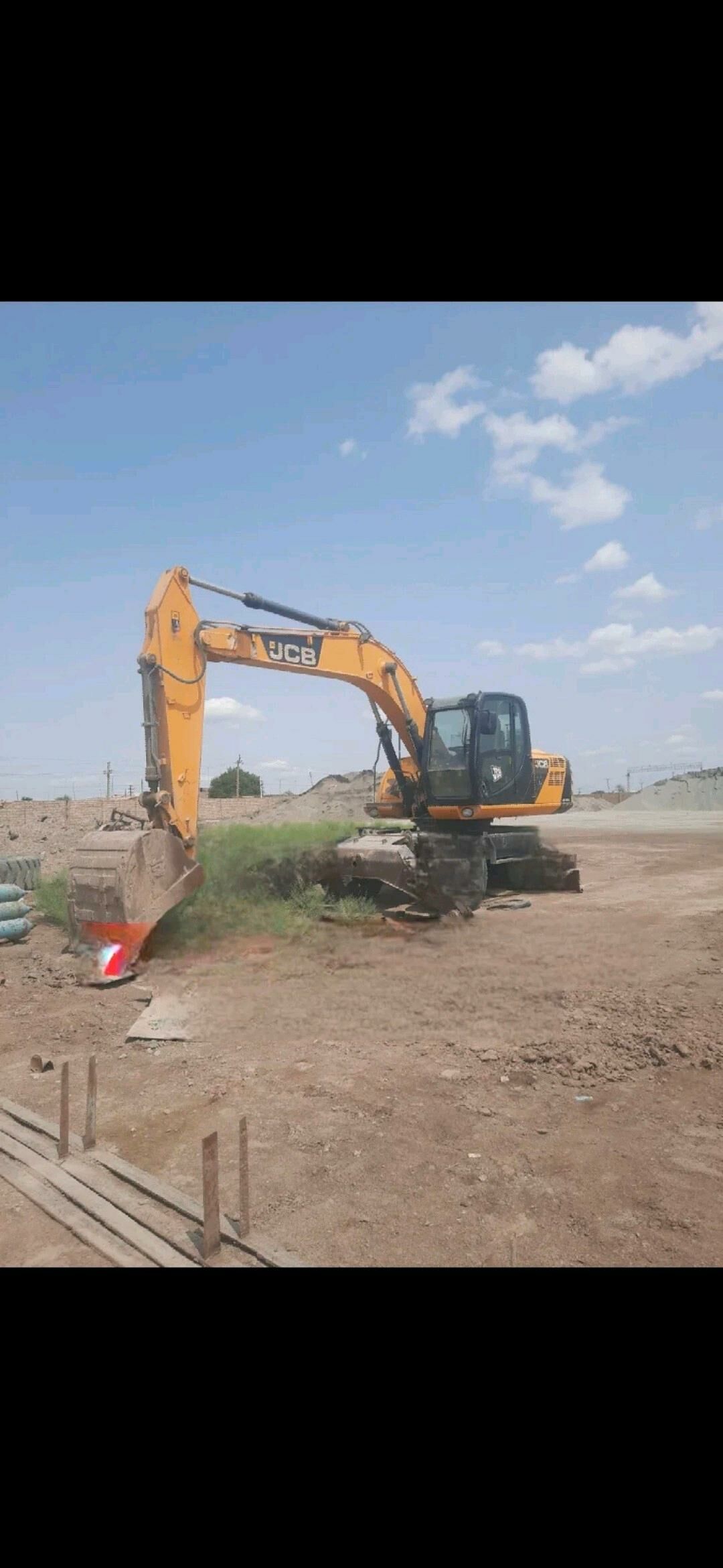 JCB 5CX Wastemaster 2012 - 240 000 TMT - Aşgabat - img 1