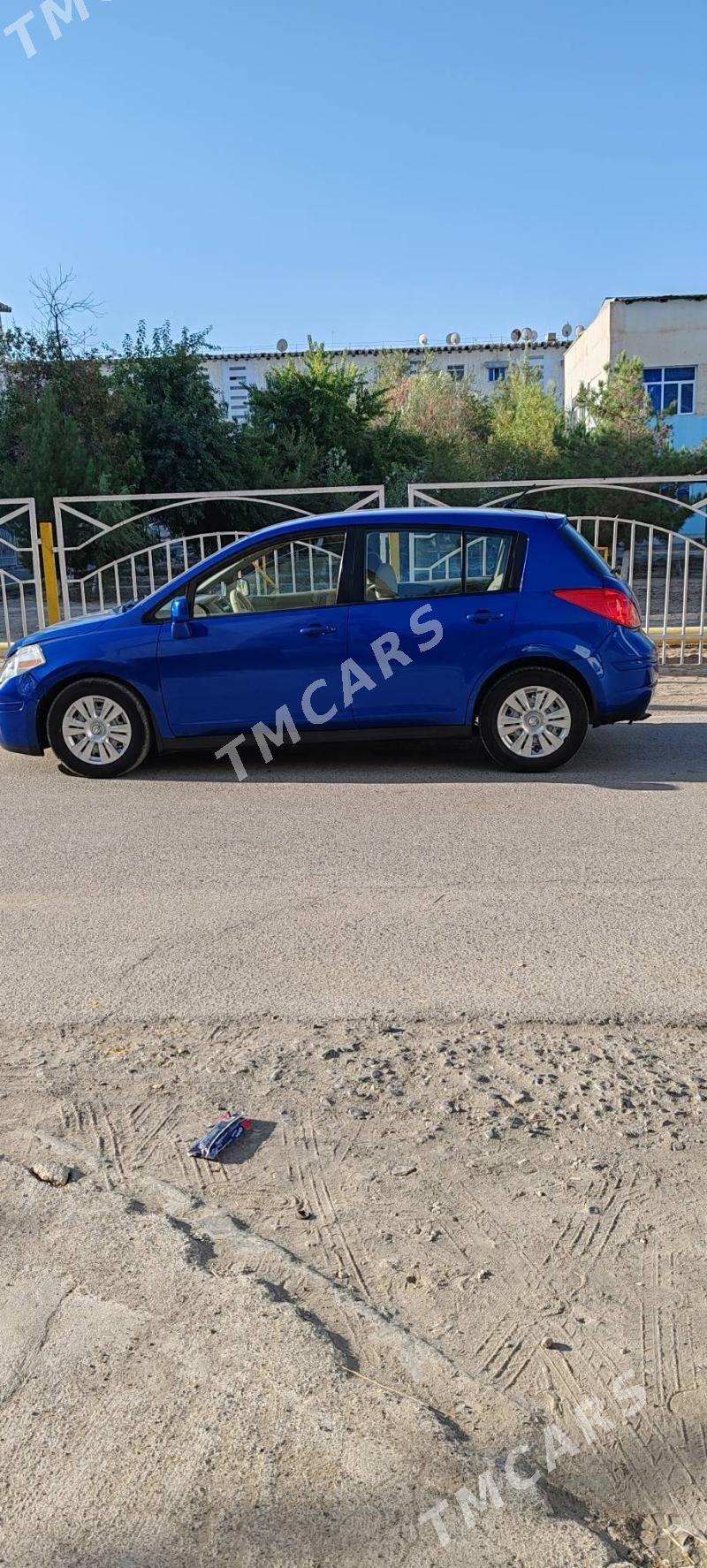Nissan Versa 2009 - 110 000 TMT - Туркменабат - img 4