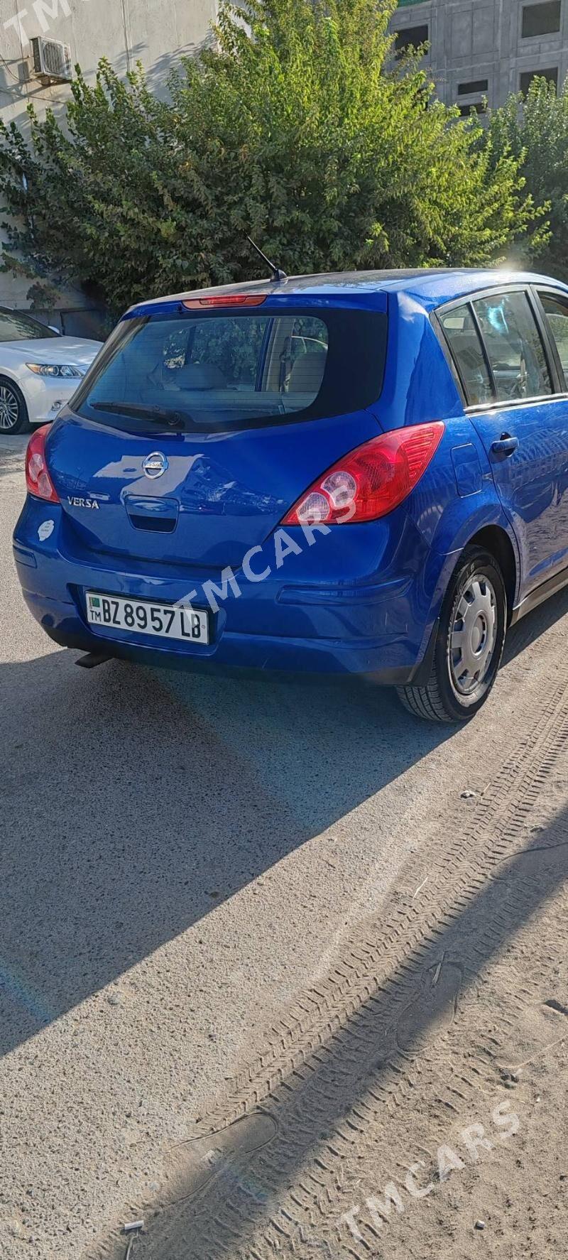 Nissan Versa 2009 - 110 000 TMT - Туркменабат - img 2