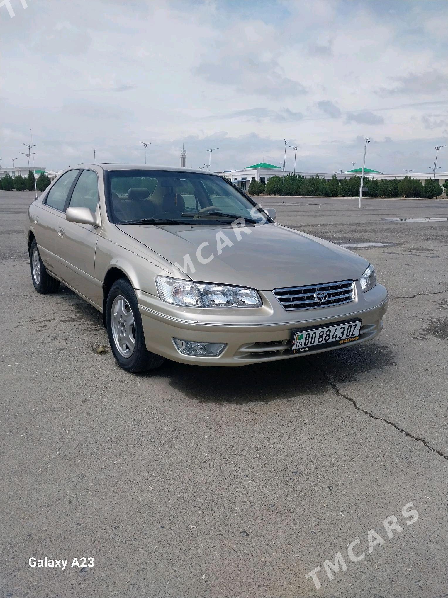 Toyota Camry 1998 - 130 000 TMT - Дашогуз - img 1