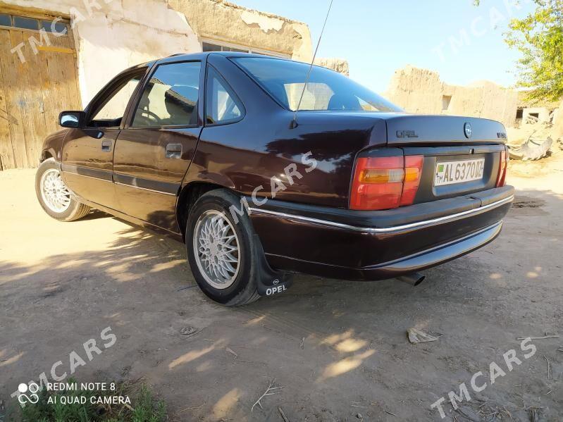 Opel Vectra 1993 - 32 000 TMT - Шабатский этрап - img 3