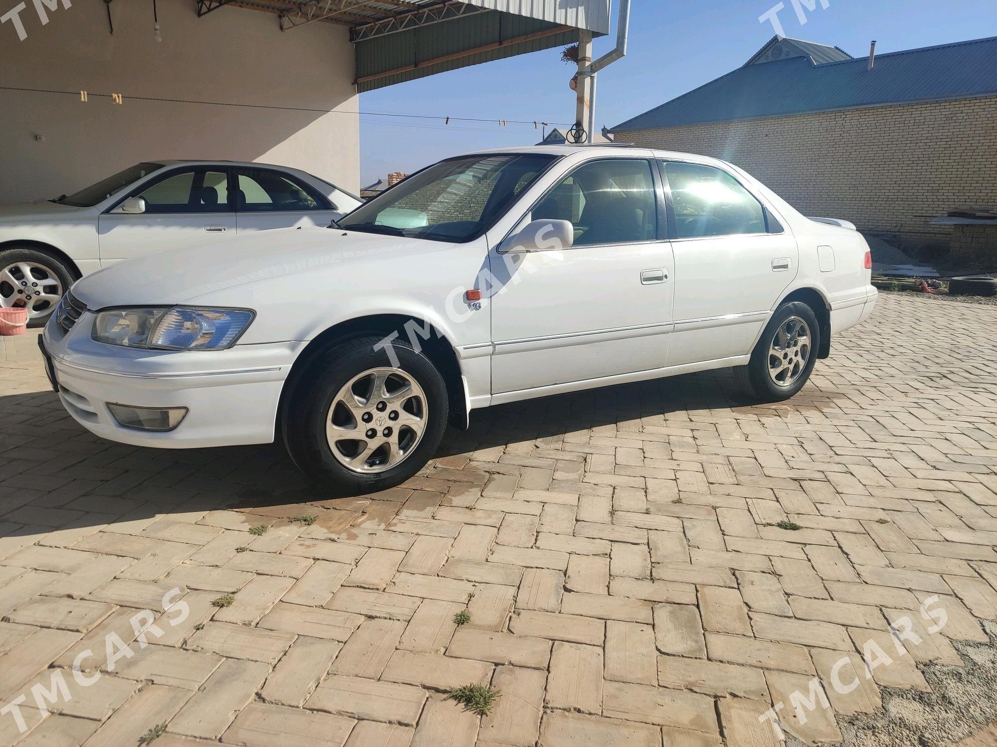 Toyota Camry 1997 - 133 000 TMT - Мары - img 2