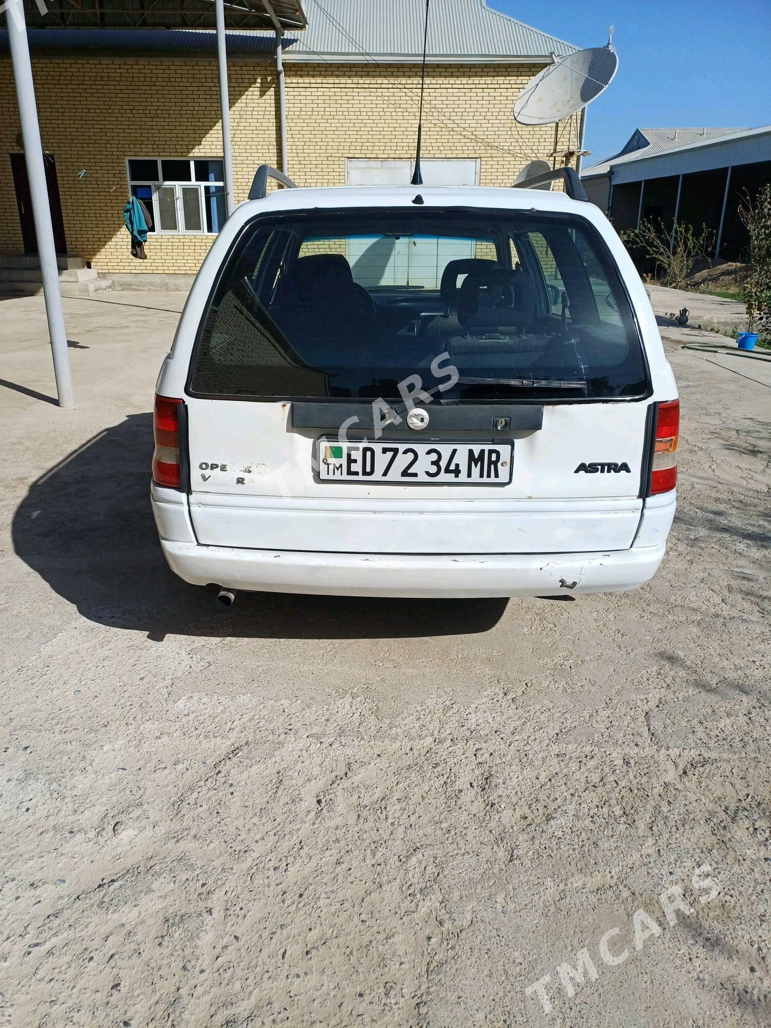 Opel Astra 1993 - 30 000 TMT - Mary - img 4