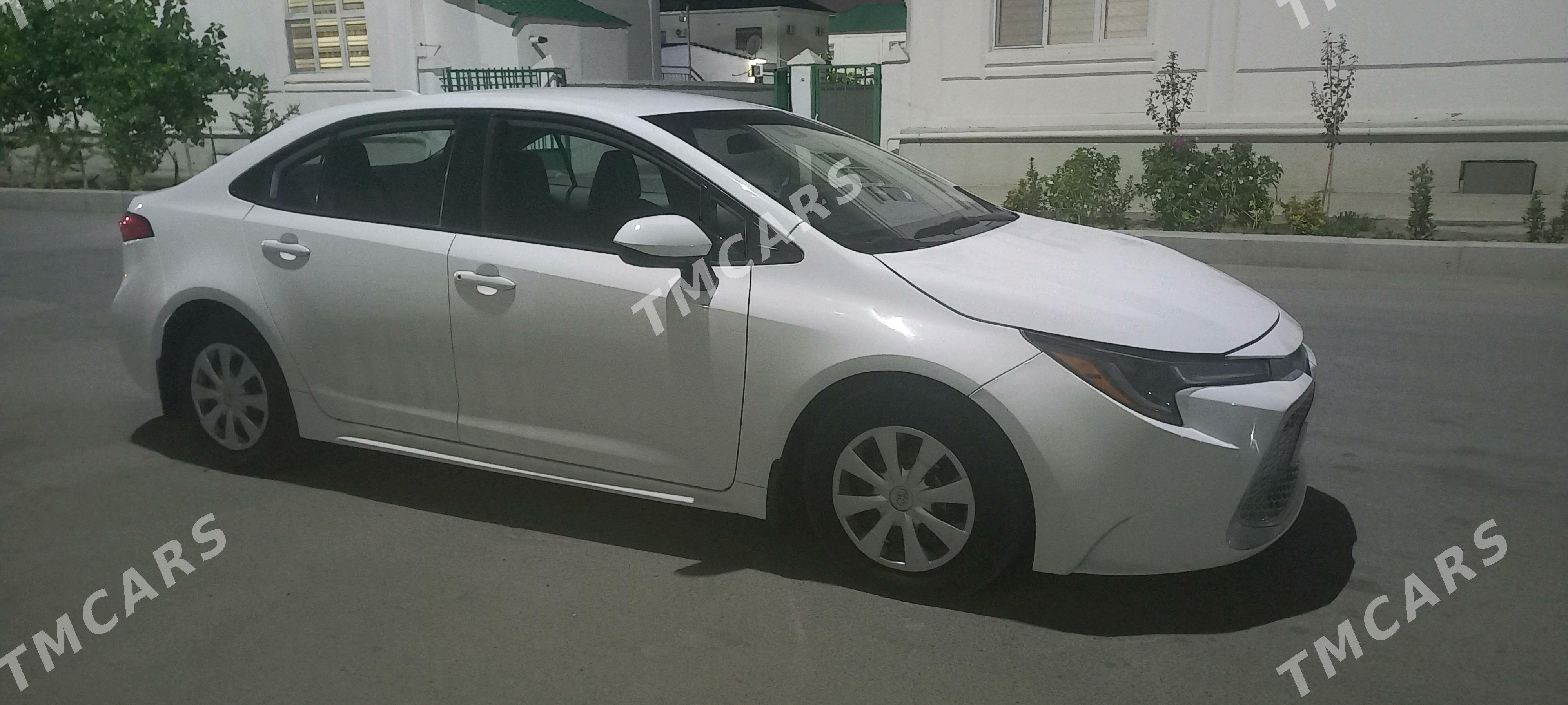 Toyota Corolla 2019 - 210 000 TMT - Aşgabat - img 2