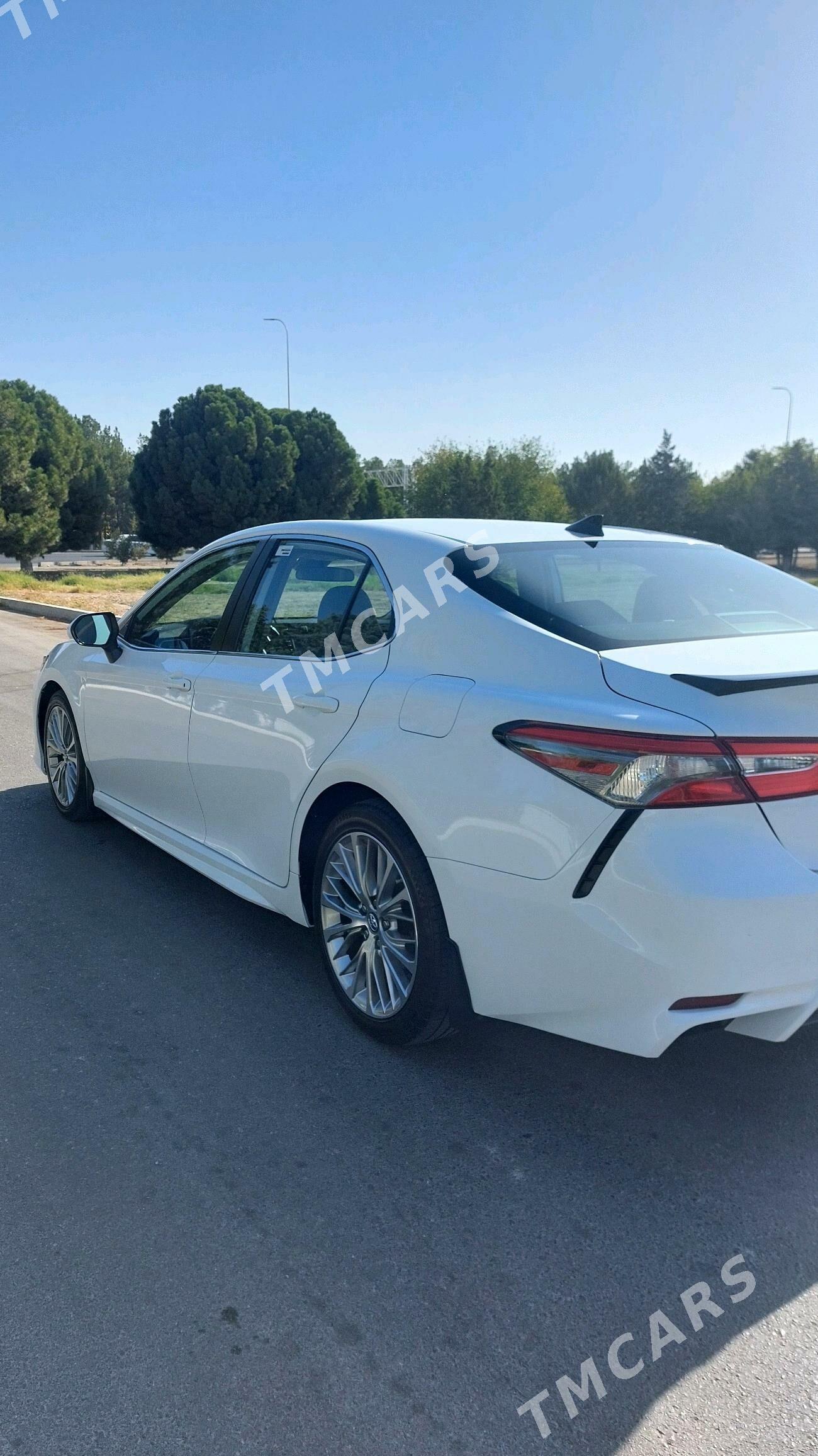 Toyota Camry 2019 - 340 000 TMT - Täze zaman - img 6