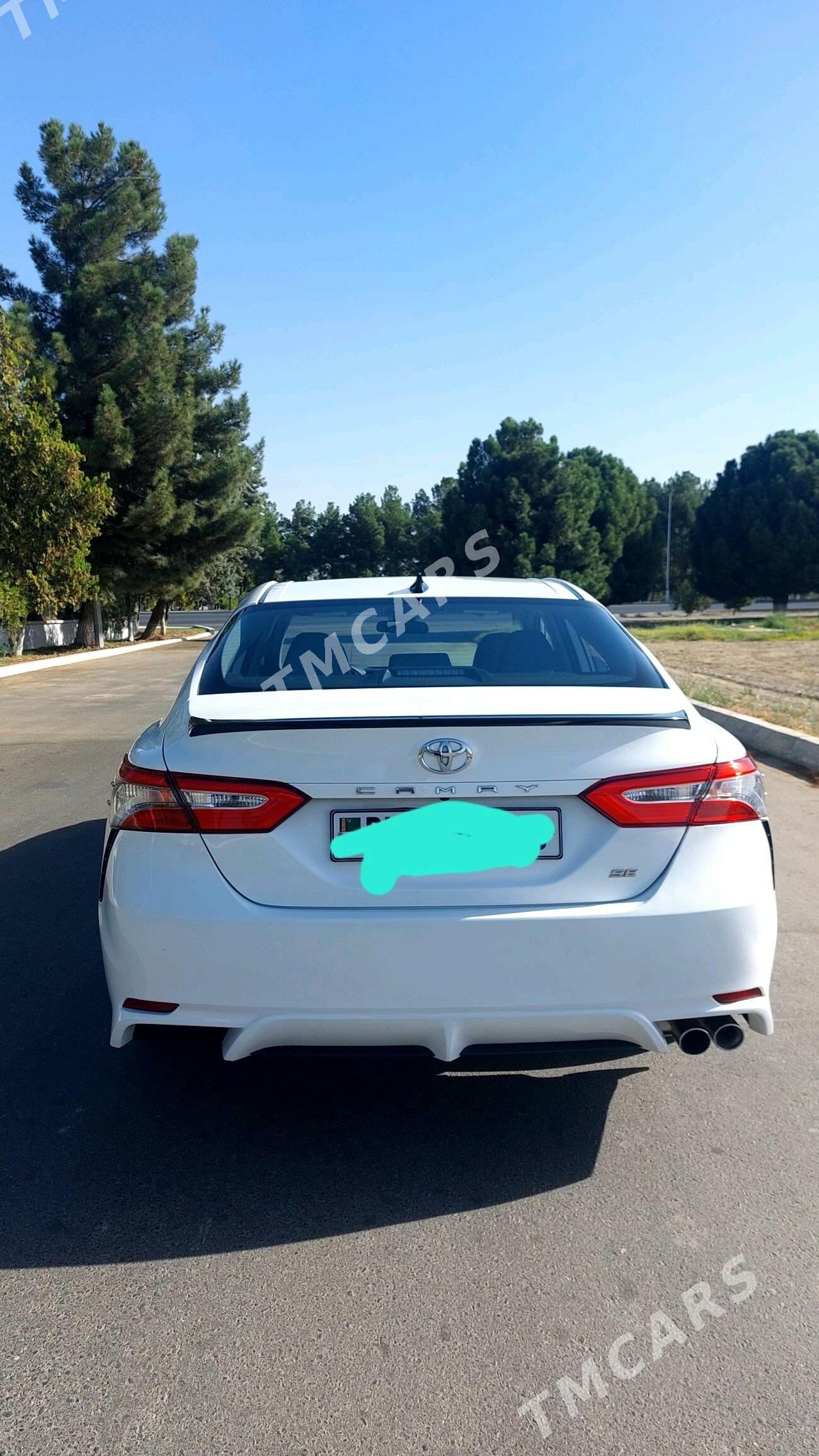 Toyota Camry 2019 - 340 000 TMT - Täze zaman - img 5