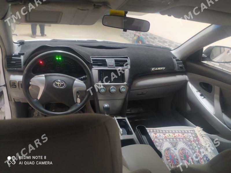 Toyota Camry 2010 - 165 000 TMT - Aşgabat - img 5