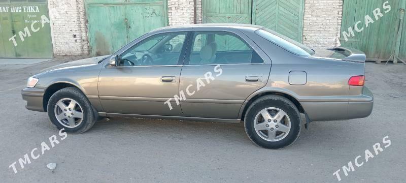 Toyota Camry 2000 - 133 000 TMT - Кёнеургенч - img 3