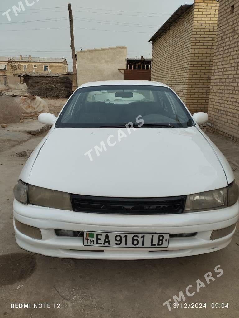 Toyota Carina 1994 - 32 000 TMT - Халач - img 2