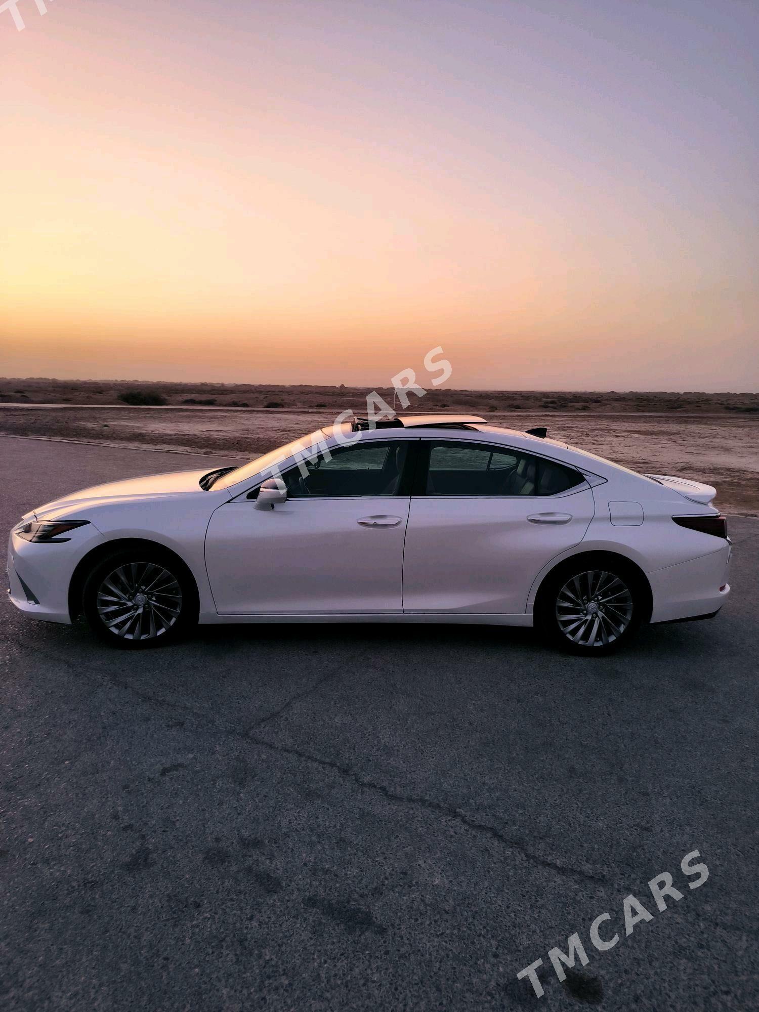 Lexus ES 350 2021 - 620 000 TMT - Mary - img 3
