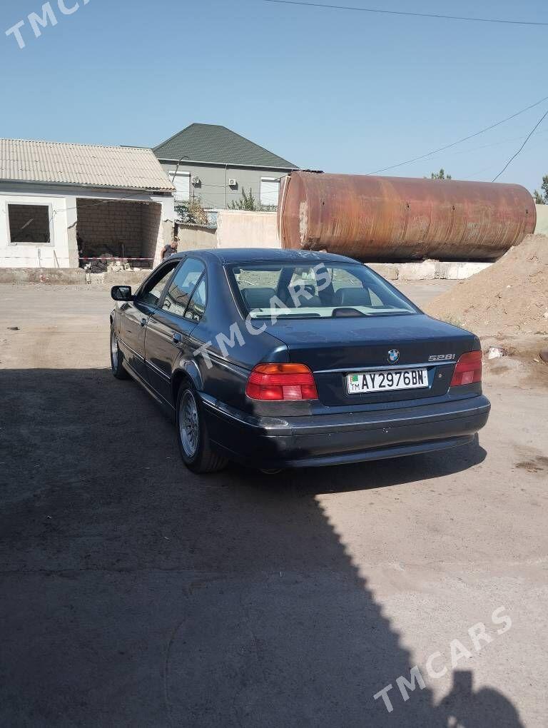 BMW E39 1998 - 72 000 TMT - Туркменбаши - img 2