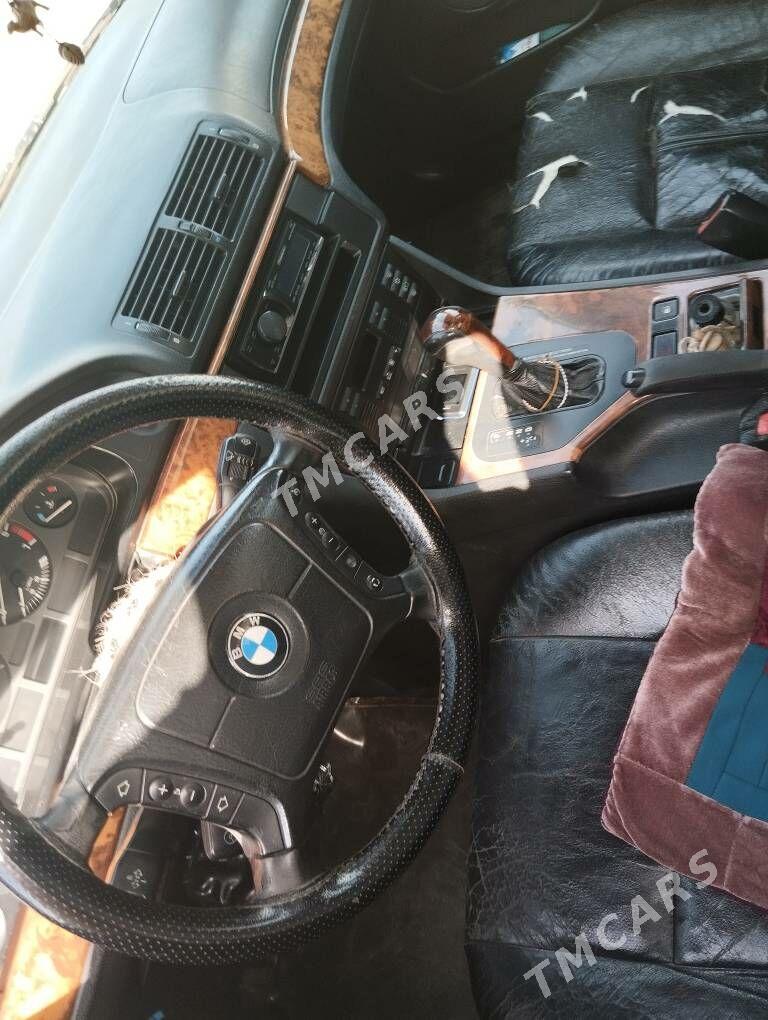 BMW E39 1998 - 72 000 TMT - Туркменбаши - img 4