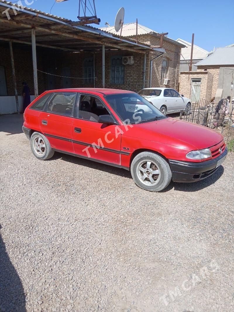Opel Astra 1992 - 25 000 TMT - Мары - img 4