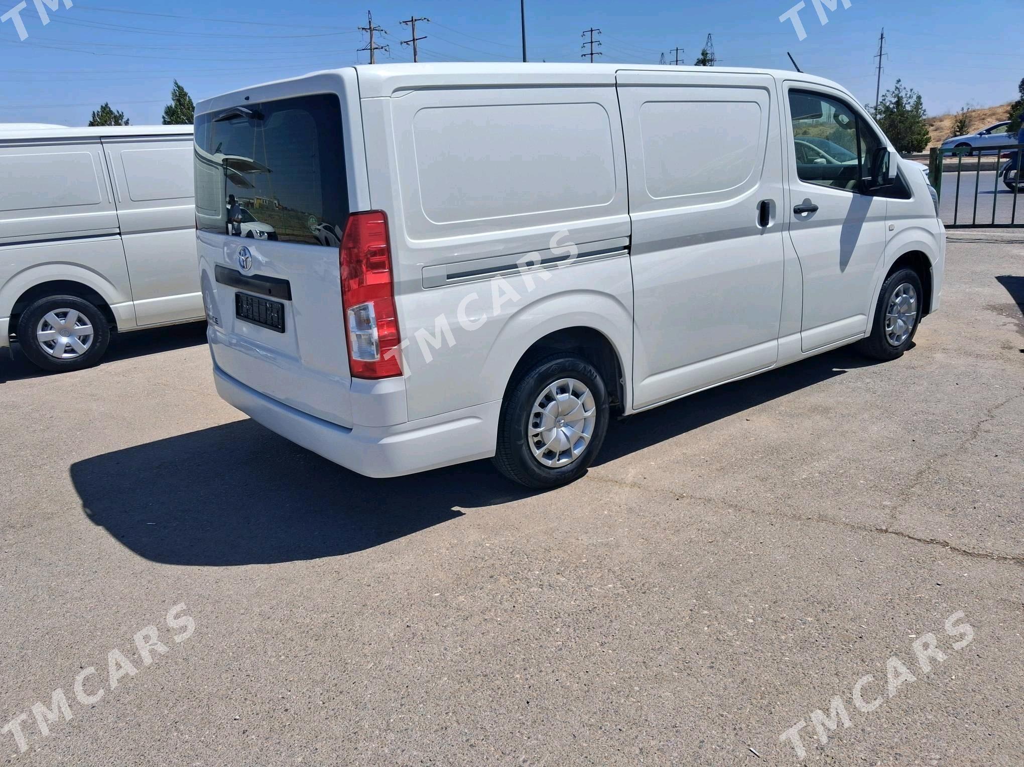 Toyota Hiace 2021 - 475 000 TMT - Aşgabat - img 5