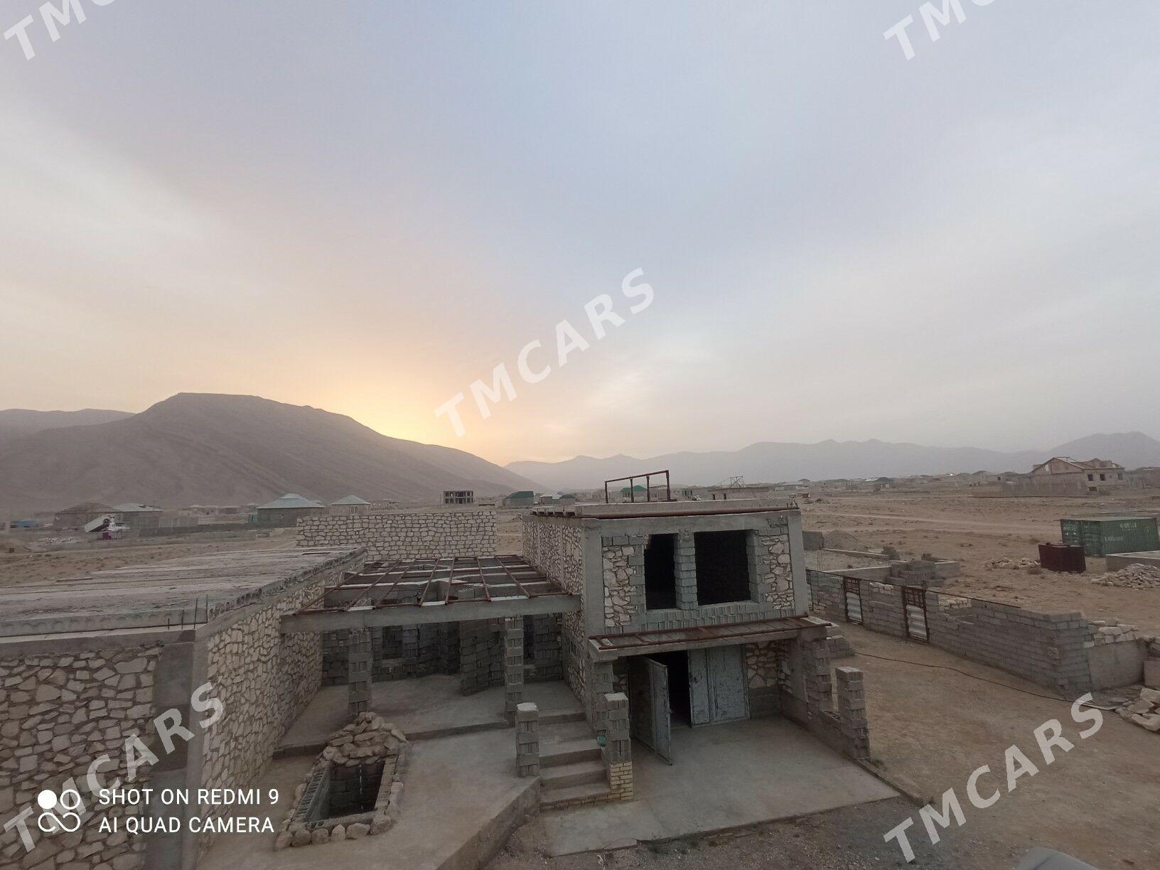 Дом,не дострой.двухуровневый B - Balkanabat - img 4