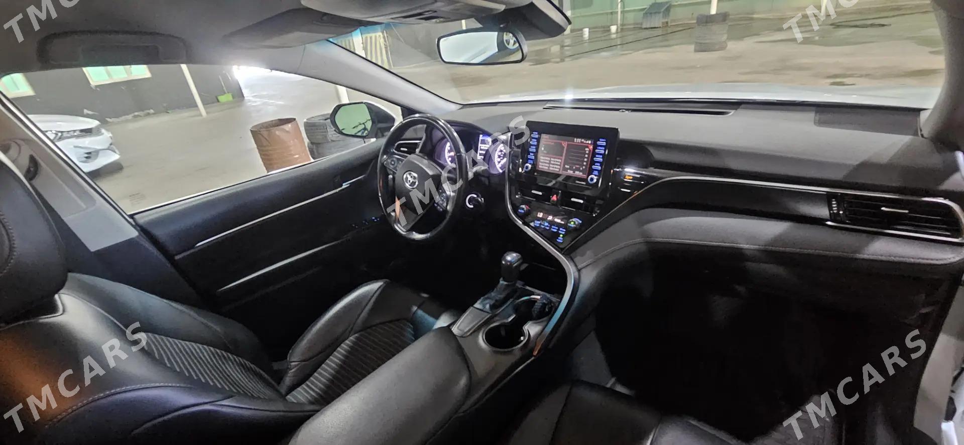 Toyota Camry 2021 - 360 000 TMT - Aşgabat - img 6