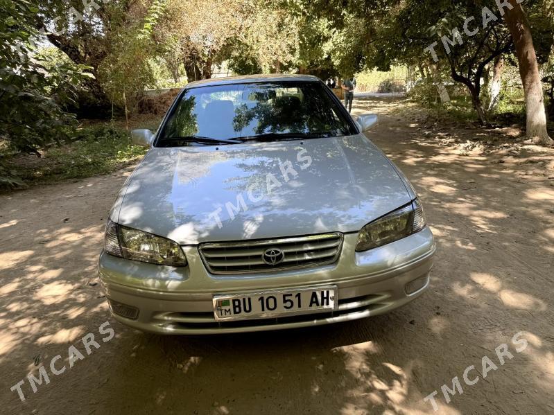 Toyota Camry 2000 - 150 000 TMT - Кака - img 2