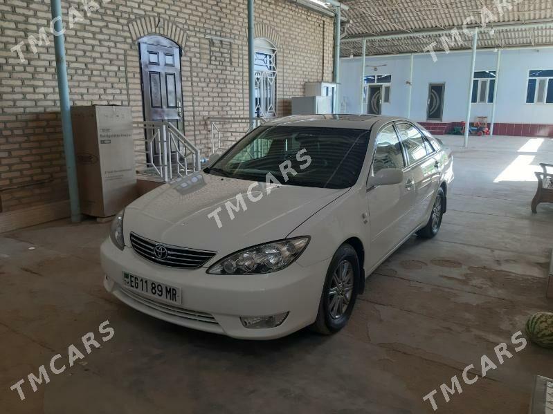 Toyota Camry 2003 - 260 000 TMT - Мары - img 2