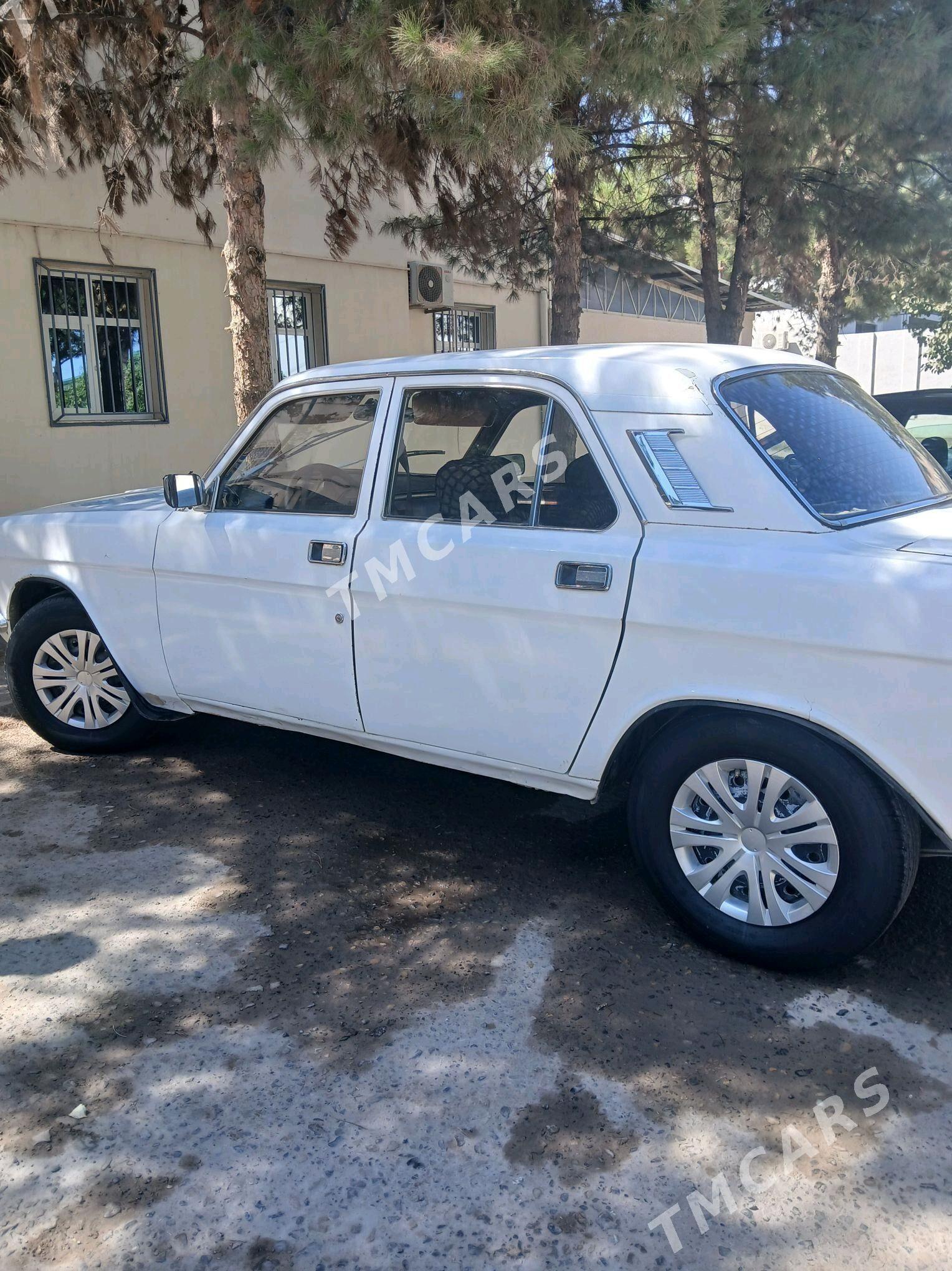 Gaz 24 1981 - 35 000 TMT - Туркменабат - img 2