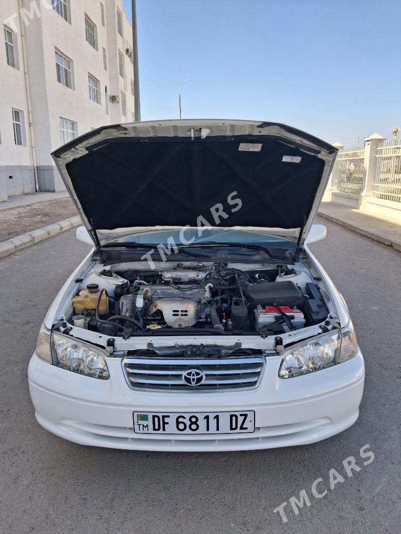 Toyota Camry 2000 - 167 000 TMT - Дашогуз - img 8
