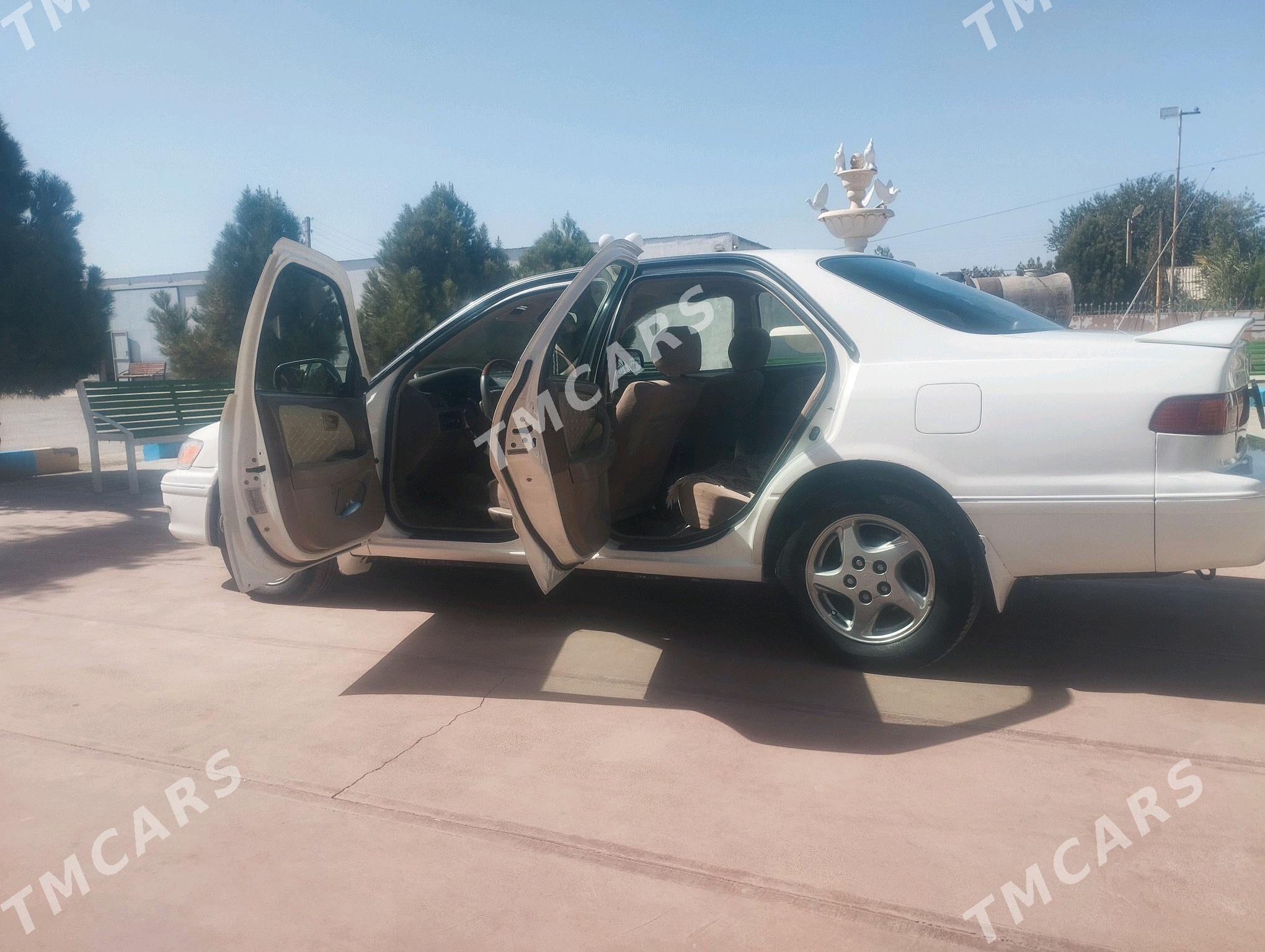 Toyota Camry 1999 - 143 000 TMT - Tejen - img 4