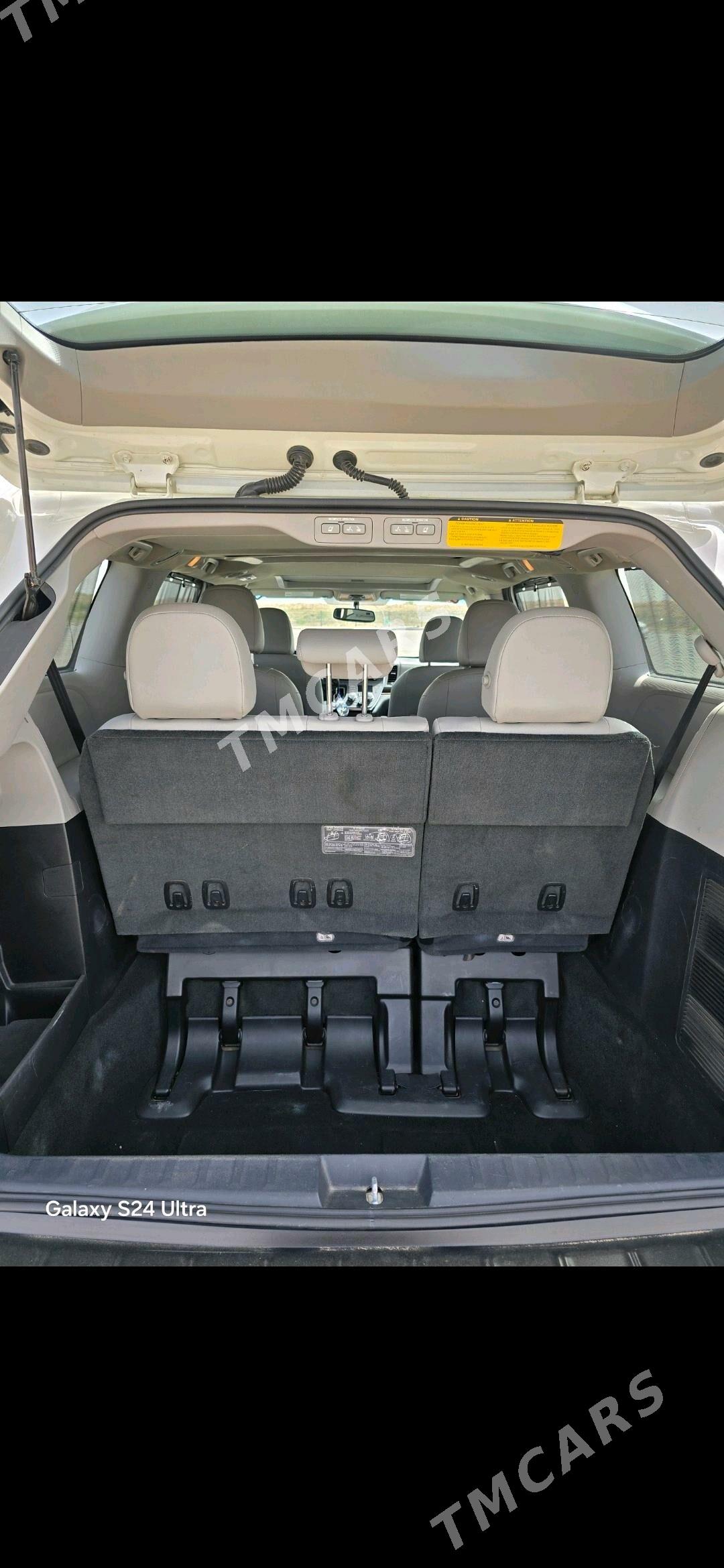 Toyota Sienna 2018 - 600 000 TMT - Ашхабад - img 9