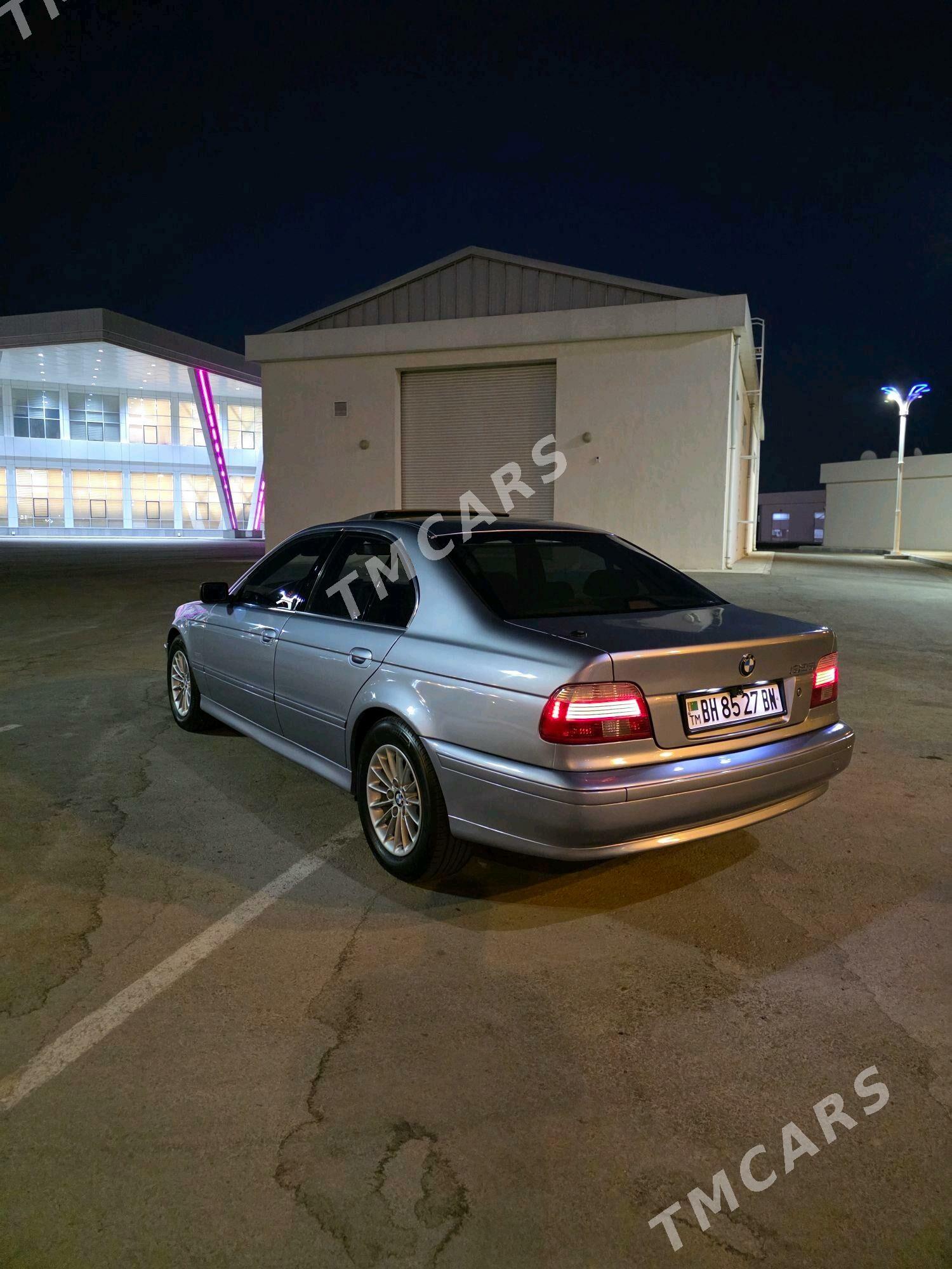 BMW E39 2003 - 139 000 TMT - Balkanabat - img 5