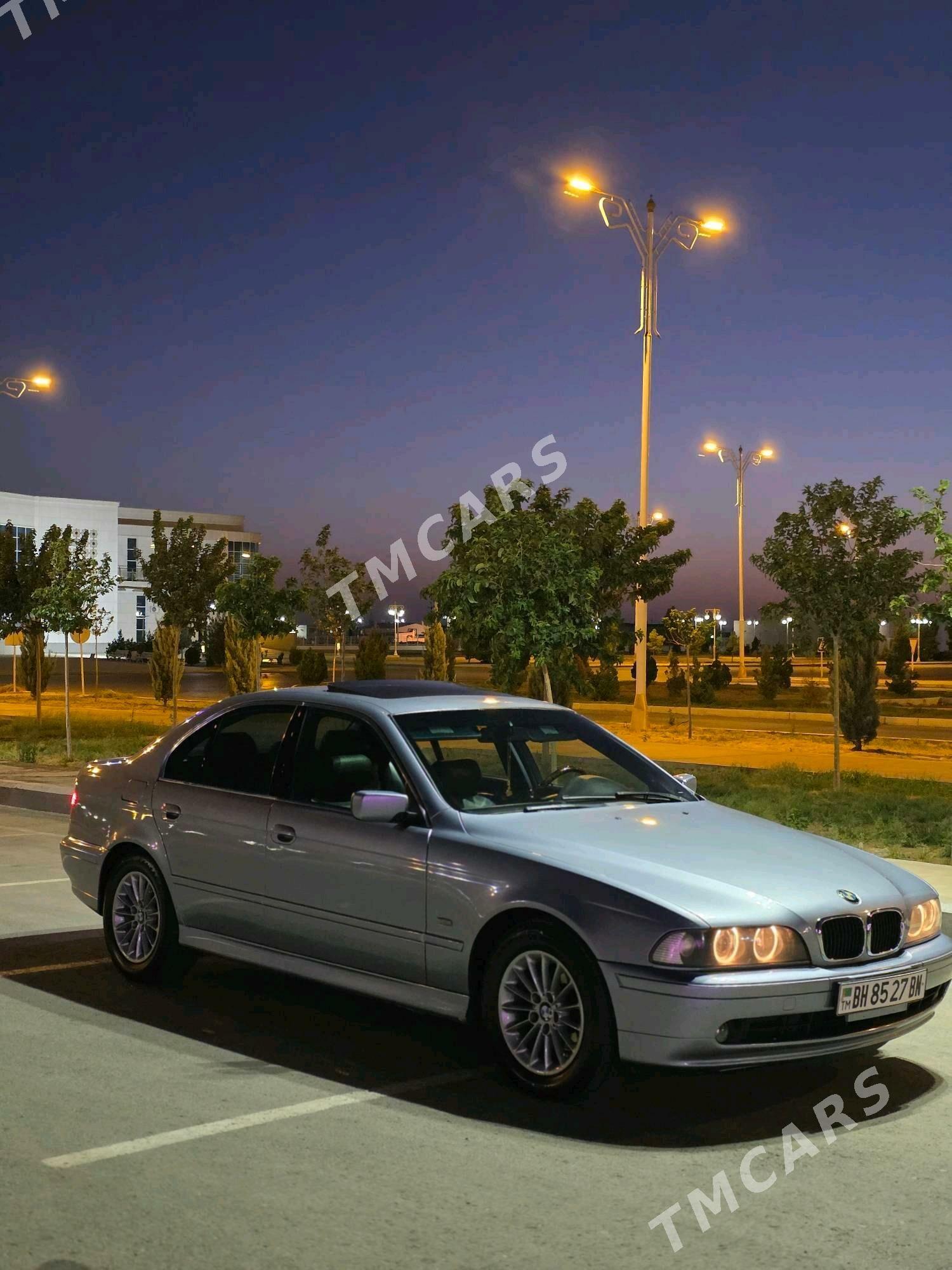 BMW E39 2003 - 139 000 TMT - Balkanabat - img 3
