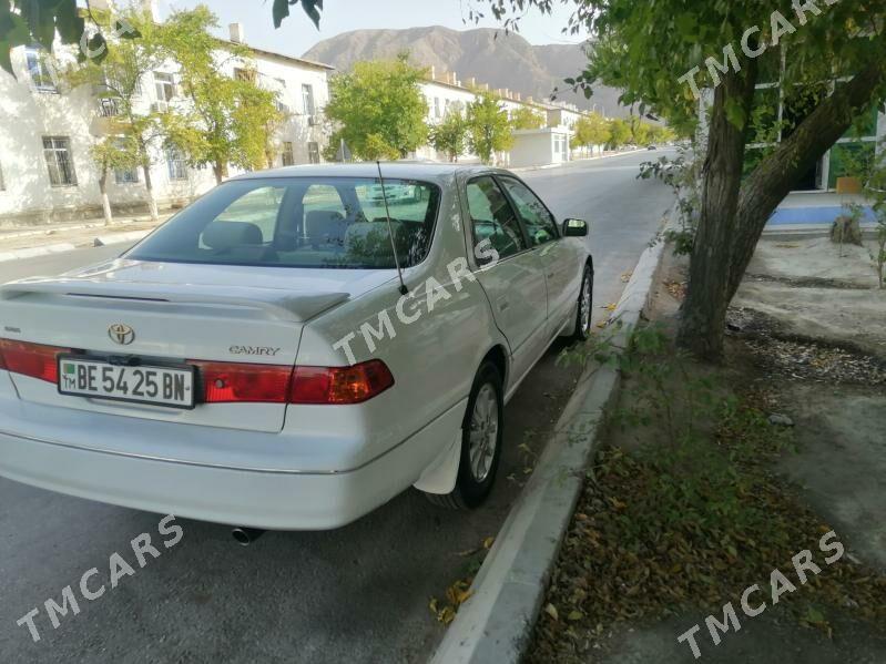 Toyota Camry 1999 - 132 000 TMT - Балканабат - img 3