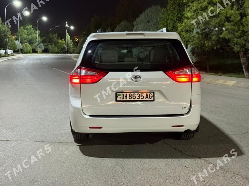 Toyota Sienna 2018 - 350 000 TMT - Ашхабад - img 2