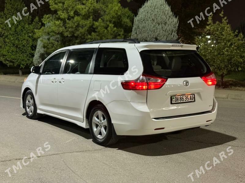 Toyota Sienna 2018 - 350 000 TMT - Ашхабад - img 4