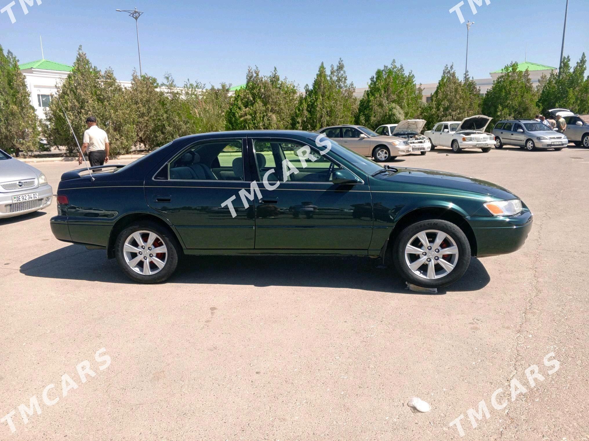 Toyota Camry 1998 - 125 000 TMT - Гурбансолтан Едже - img 11