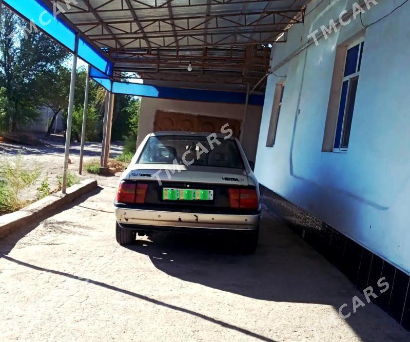 Opel Vectra 1992 - 28 000 TMT - Губадаг - img 4