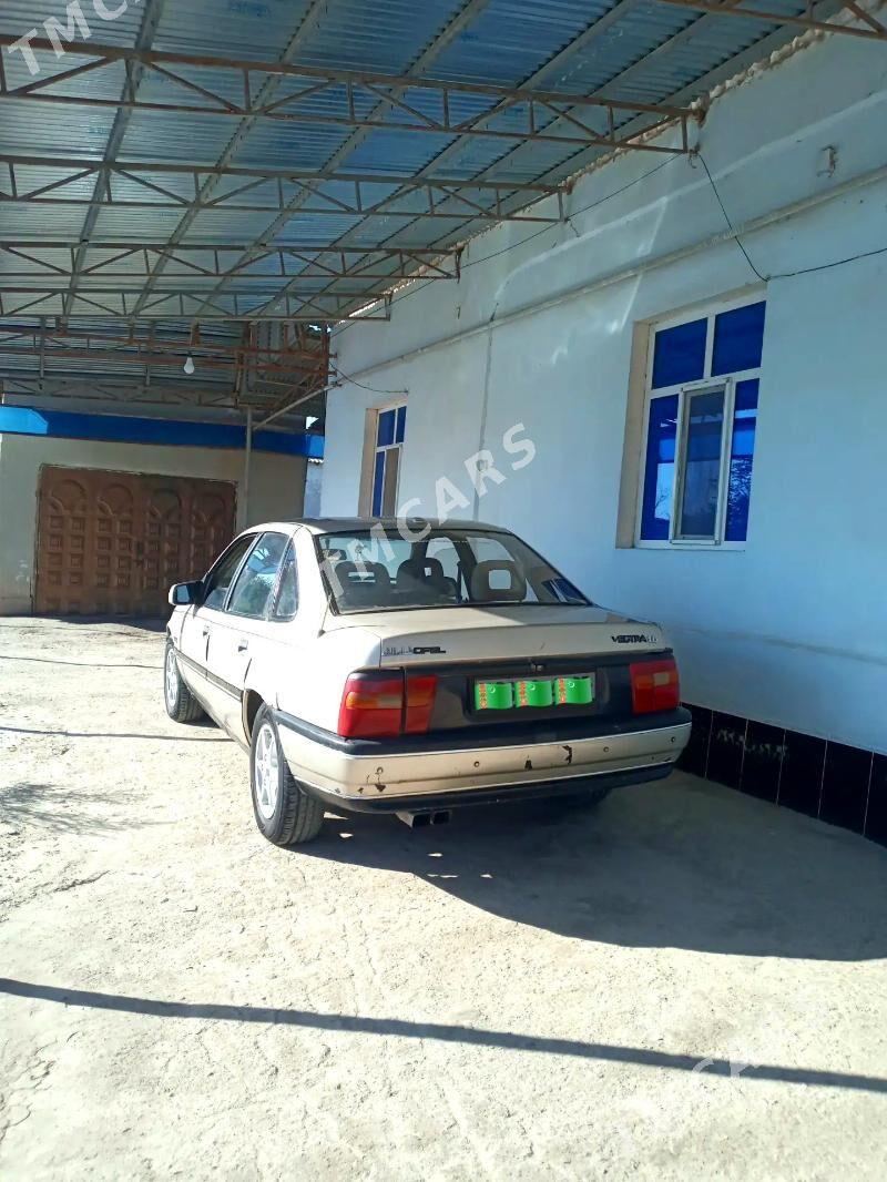 Opel Vectra 1992 - 28 000 TMT - Губадаг - img 2